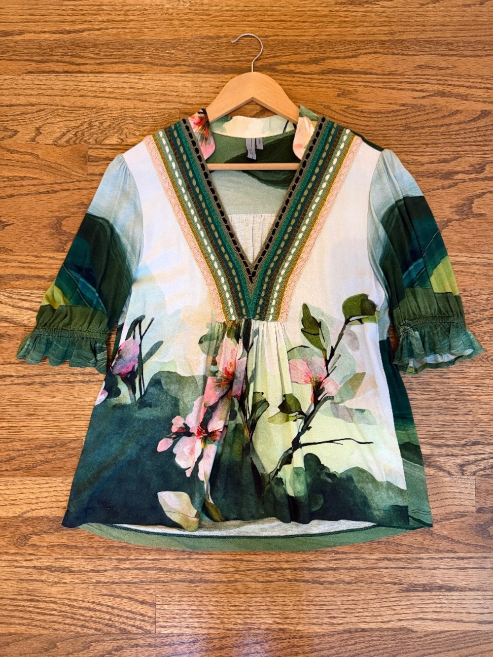 BL^NK Watercolor Floral Embroidered Trim Top Green Teal XS